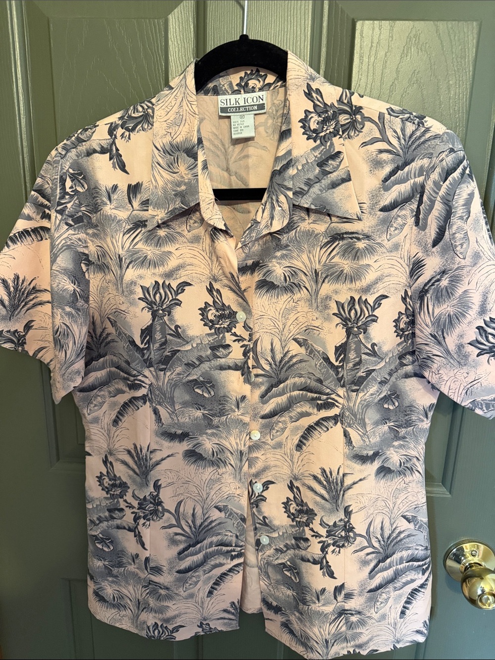 Silk Icon Women’s Pink Tropical Print Blouse